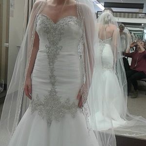 Mermaid beaded sweetheart wedding dress